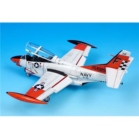 1/32 T-2 Buckeye