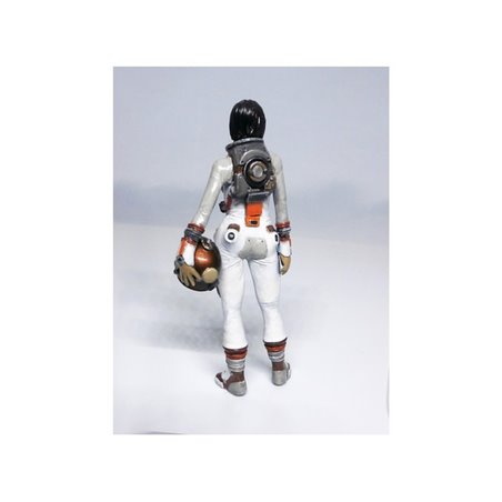 1/20 Original female Astronaut