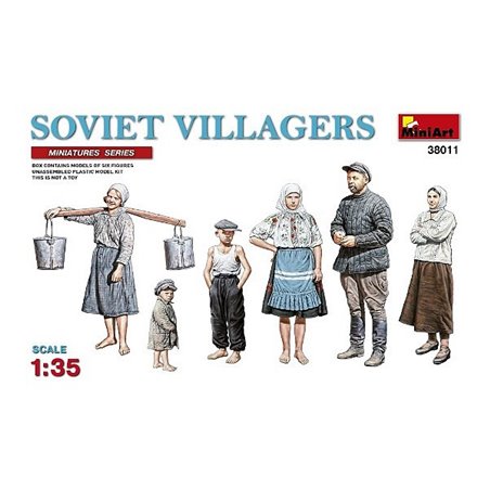 1/35 Soviet Villagers