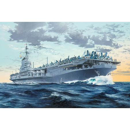 Trumpeter 1/350 USS Midway CV-41 1945 appearance model kit