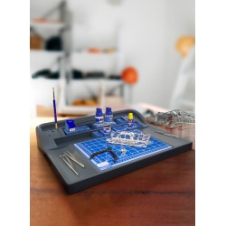 Revell Work Station 2