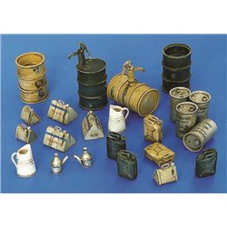 Deutsches Equipment WWII Tanklager Zubehör