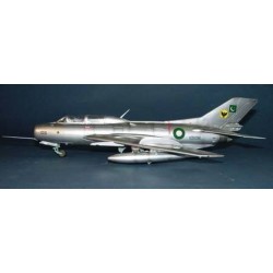 Shenyang FT-6 Trainer 2