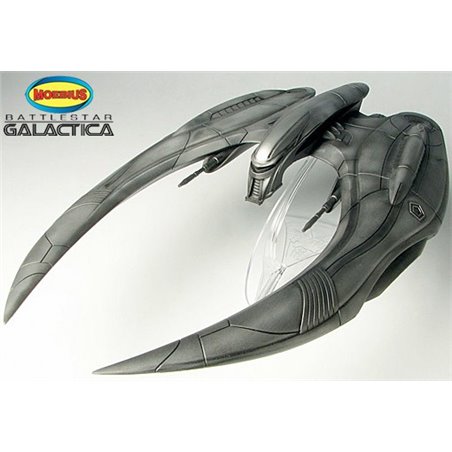 1/32 Battlestar Galactica Cylon Raider