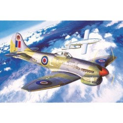 Academy Avión Tempest V 1/72