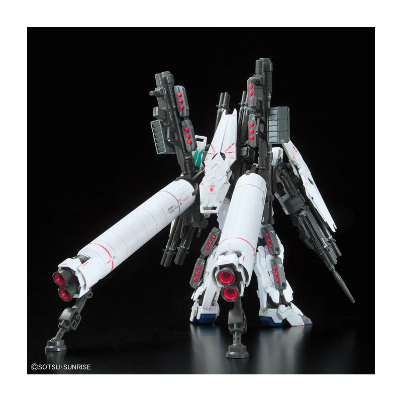 Bandai 1/144 RG Full Armor Unicorn Gundam