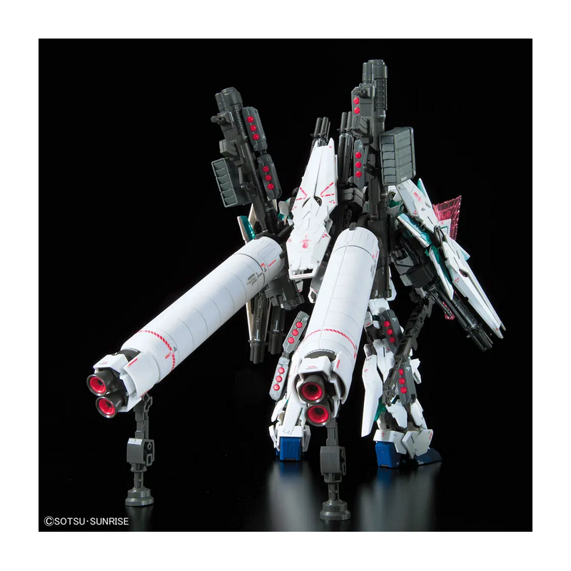 Bandai 1/144 RG Full Armor Unicorn Gundam