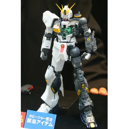 Bandai 1/100 MG Nu Gundam Ver.KA model kit