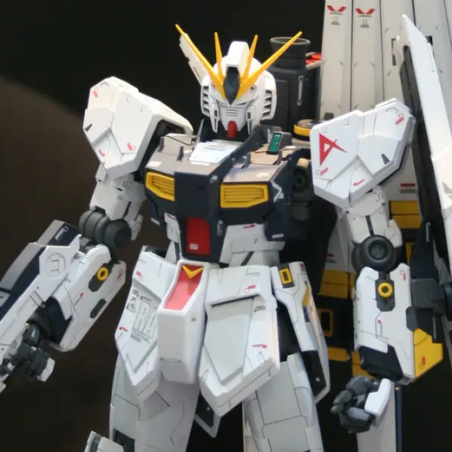 Bandai 1/100 MG Nu Gundam Ver.KA model kit